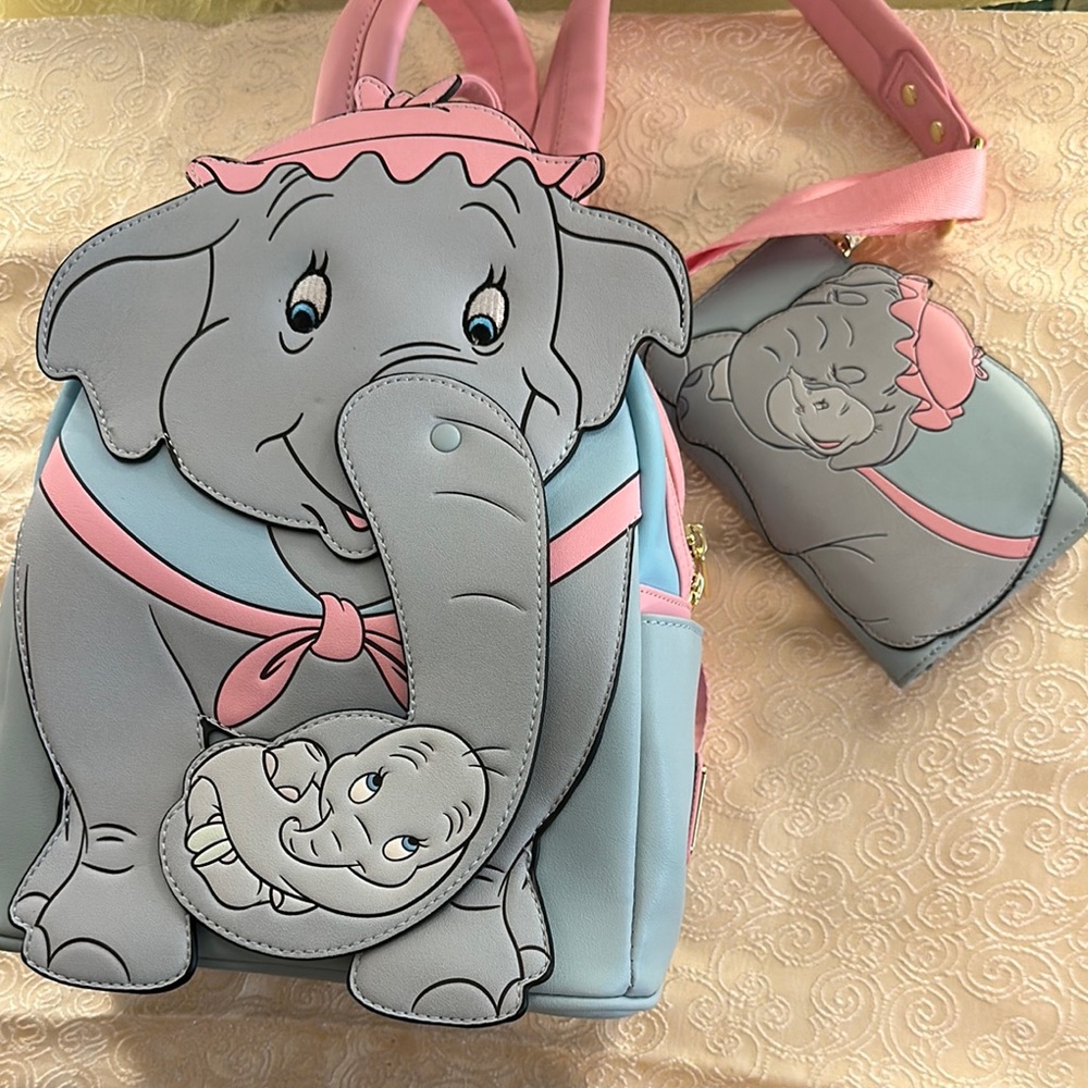 Dumbo DesignLoungfly Backpack and Pouch Set - Pink and Gray